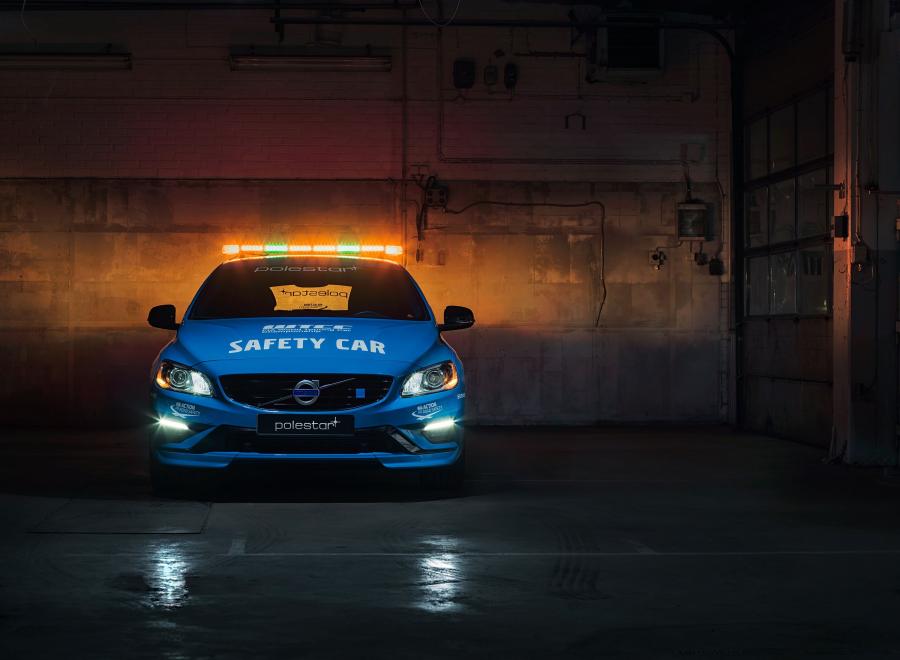  Volvo V60 Polestar WTCC Safety Car 2016 года  (фото 10 из 10)